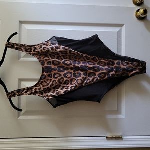 Plus leopard pattern w/lace swim suit